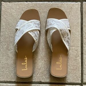 Lulu's White Textured Sandals with Crisscross Straps